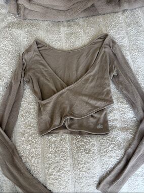 Alo Pilates Wrap Cover up size small